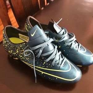Nike soccer ⚽️ cleats